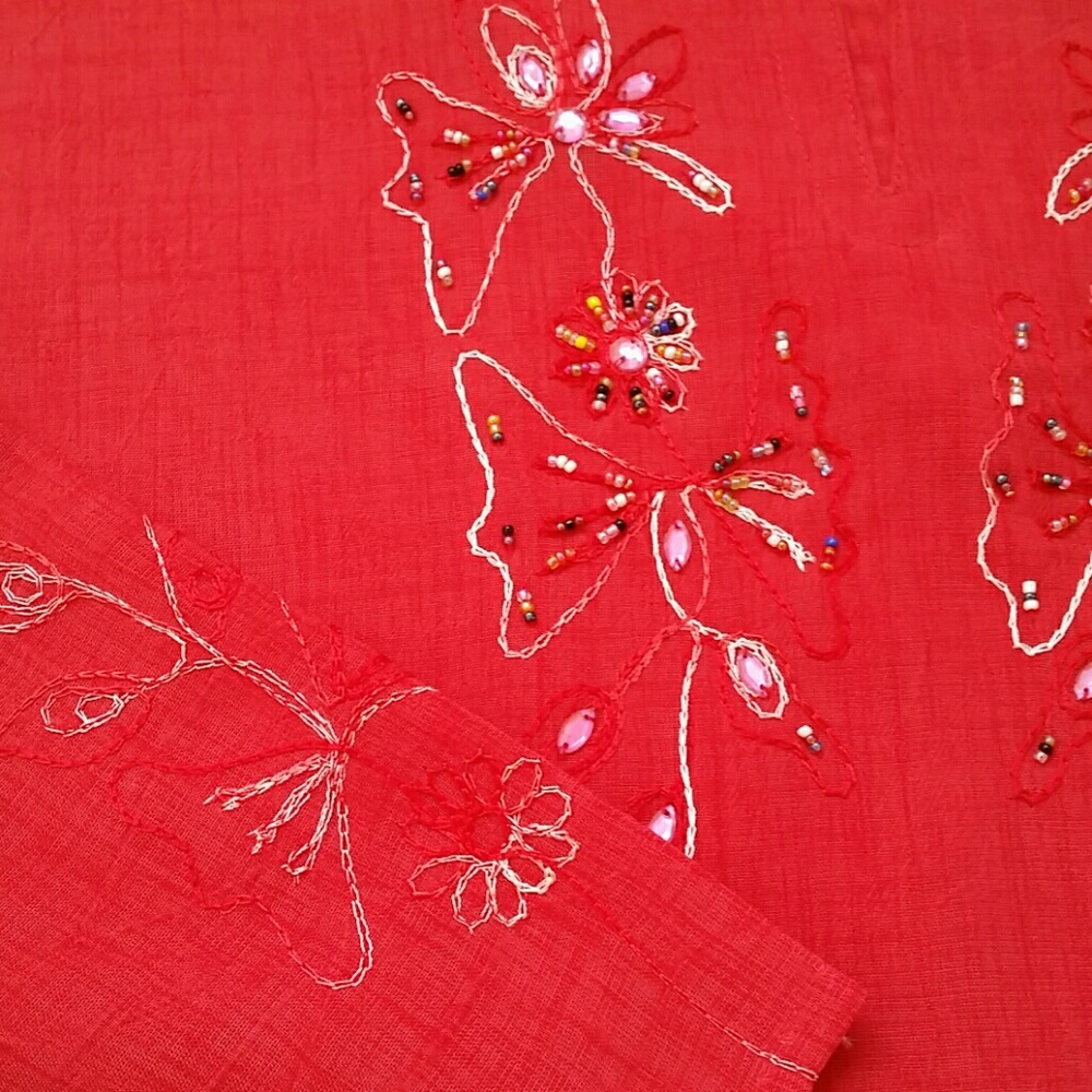 NWOT Beautiful red tunic
